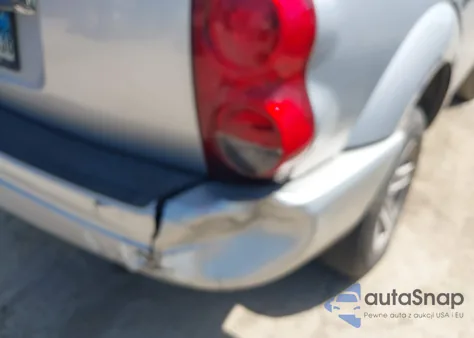 2005 Dodge Durango Slt from USA, damaged, VIN 1D4HD48N05F564074